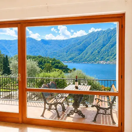 Daire Big With View And Two Bedrooms Sala Comacina