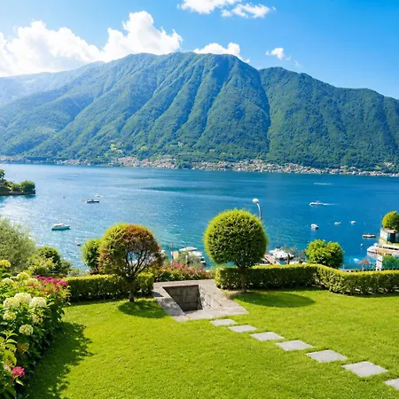 Big With View And Two Bedrooms Sala Comacina